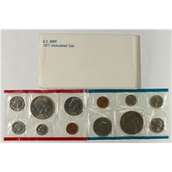 1977 US MINT SET (UNC) P/D (WITH ENVELOPE)