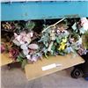 Image 2 : LARGE LOT OF ARTIFICAL FLOWERS AND PLANTS PLUS DECOR