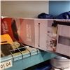 Image 2 : MOTION ACTIVATED SHOP LIGHT