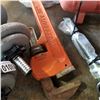 Image 2 : 36" HEAVY DUTY PIPE WRENCH