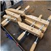 Image 1 : 4 ADJUSTABLE TOOL WOOD CLAMPS