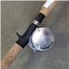 Image 3 : EW AMBASSADOR 5 ROD AND REEL