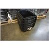 Image 1 : 5 BLACK INTERLOCKING LID STACKING STORAGE TOTES