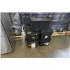 Image 3 : 5 BLACK INTERLOCKING LID STACKING STORAGE TOTES