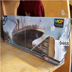 RMX TITANTIC LI700 SCALE MODEL CETENARY ANNIVERSARY