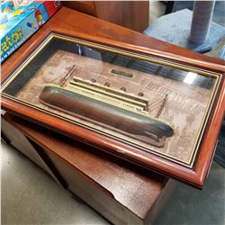 TITANIC SHADOW BOX