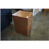 Image 2 : 2 DRAWER OAK FILE CABINET W/ KEY