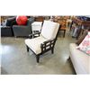 Image 3 : MODERN ARMCHAIR