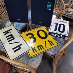 METAL SPEED LIMIT SIGNS