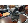 Image 1 : 2 KIDS GARDEN FIGURE