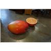 Image 2 : 2 OVERSIZED FRUIT PROPS