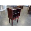 Image 2 : MAHOGANY FINISH SHELF UNIT