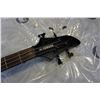Image 2 : YAMAHA BASS GUITAR