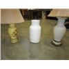 Image 2 : CRACKLE GLASE VASE AND 2 LAMPS
