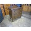 Image 2 : VINTAGE 3-DRAWER DRESSER W/ MIRROR