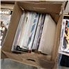 Image 2 : BOX OF COLLECTIBLE COMICS