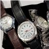 Image 3 : 5 MENS WATCHS ON DISPLAY