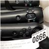 Image 2 : 3 SONY MOTION CONTROLLERS AND NAVIGATION CONTROLLER