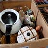 Image 2 : BOX OF TEA POTS AND JAPAN CHINA