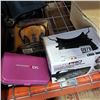 Image 1 : 3DS CASE, PLAINTRONIX HEAD SET, AND VR HEADSET