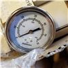 Image 2 : 2 TRAYS OF PRESSURE GAUGES 10 TO 300 PSI
