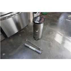 STAINLESS STEP GARBAGE CAN, NEW DRAWER LINER, AND STAINLESS WALL MOUNT CUP HANGER