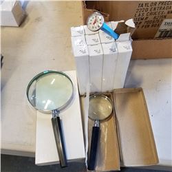 3 MAGNIFYING GLASSES AND 12 PORTABLE THERMOMETERS