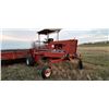 Image 3 : IH 4000 Windrower Swather, 1978