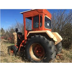 Case 930 2WD Tractor, historical piece, not running