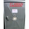 Image 2 : Twister Grain Bin 5900 bushel with flat bottom reinforced steel floors