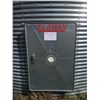 Image 2 : Twister Grain Bin 5900 bushel with flat bottom reinforced steel floors