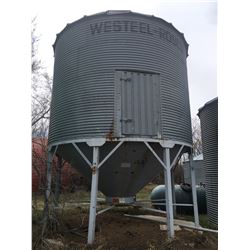 Westeel Rosco, approx 1850 bushel Hopper Bin with Flexcor Grain Dryer