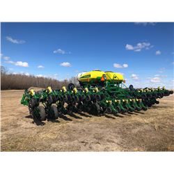 2013 John Deere 1790 Planter