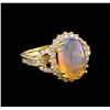 Image 1 : 4.01 ctw Opal and Diamond Ring - 14KT Yellow Gold