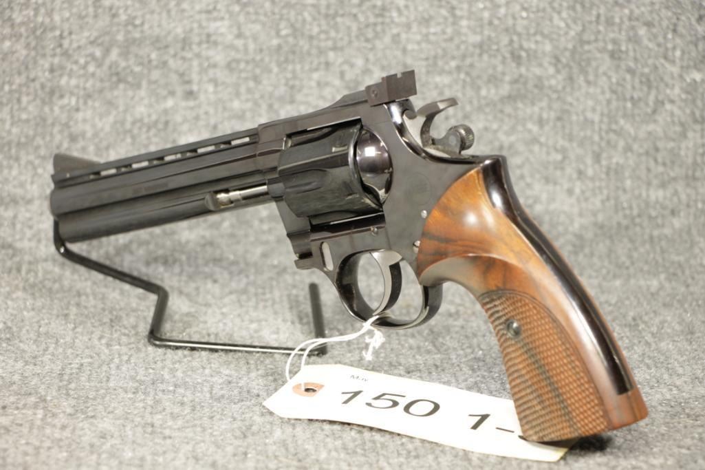 RESTRICTED. Korth 357/9mm Revolver