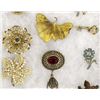 Image 3 : Collection of 17 Vintage Estate Pins