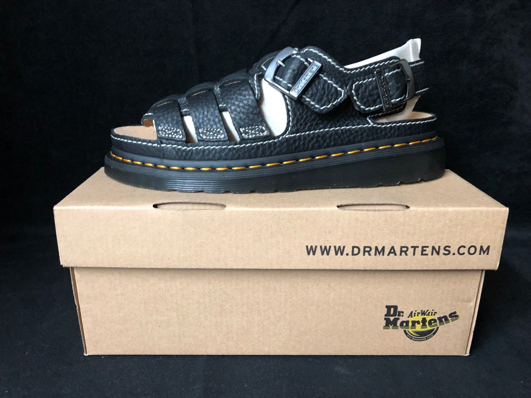 8092 archive grizzly sandals