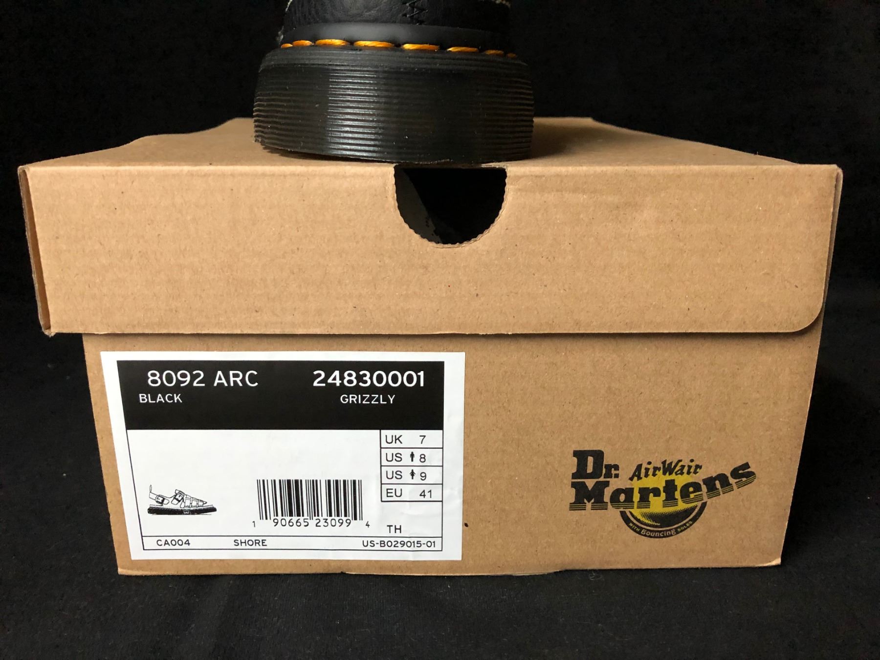 8092 archive grizzly sandals