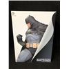 Image 1 : DC COLLECTIBLES DESIGNER SERIES 12" BATMAN STATUE