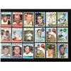 Image 1 : VINTAGE BASEBALL CARD LOT