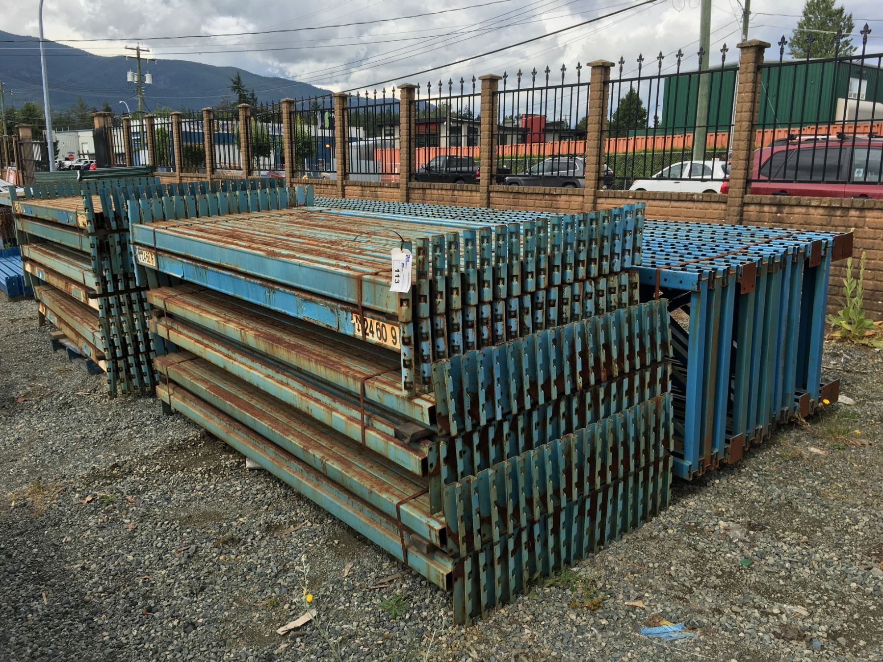 GROUP OF MASTO RACK PALLET RACKING-UPRIGHTS AND BEAMS (BLUE)