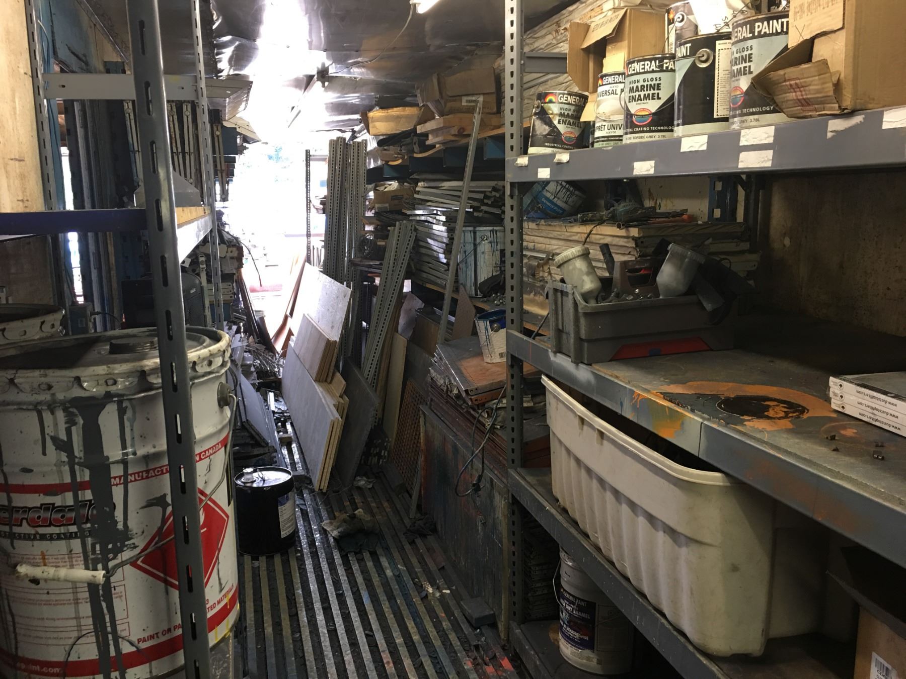 ALL CONTENTS OF 40' PAINT ROOM STORAGE TRAILER, RACKING, SHELVING ...