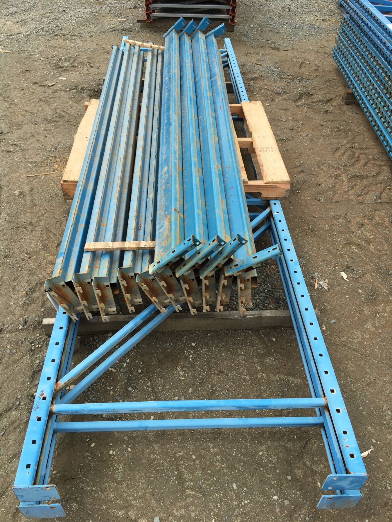 GROUP OF REDI-RACK SHELF/PALLET RACKING UPRIGHTS & BEAMS (BLUE)