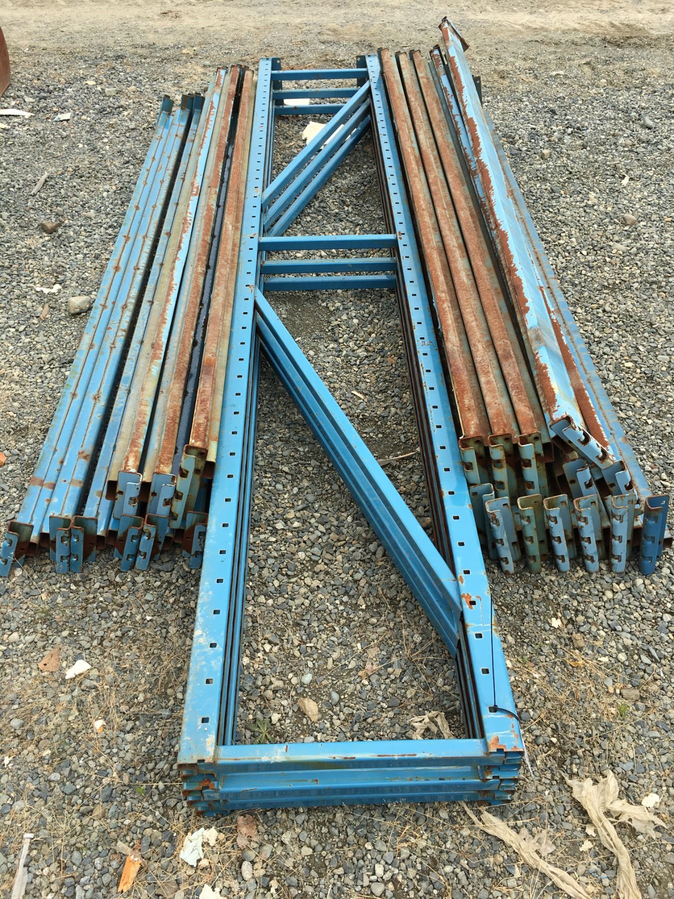 GROUP OF MASTO SHELF/PALLET RACKING UPRIGHTS & BEAMS (BLUE) - Able Auctions