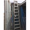 Image 1 : 10' ALUMINUM STEP LADDER