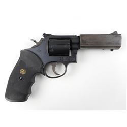 SMITH & WESSON ,  MODEL: 15-2,  CALIBER: 38 SPL