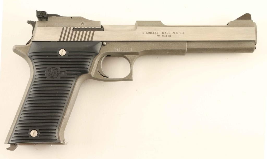 AMT Automag II .22 Mag SN: M14821