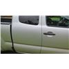 Image 19 : 2013 Toyota Tacoma Pre Runner SR5 Pickup Truck, 110871 Miles (Runs & Drives - See Video)