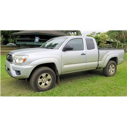 2013 Toyota Tacoma Pre Runner SR5 Pickup Truck, 110871 Miles (Runs & Drives - See Video)