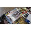 Image 25 : LARGE DALE EARNHARDT #3 Memorable Collectibles